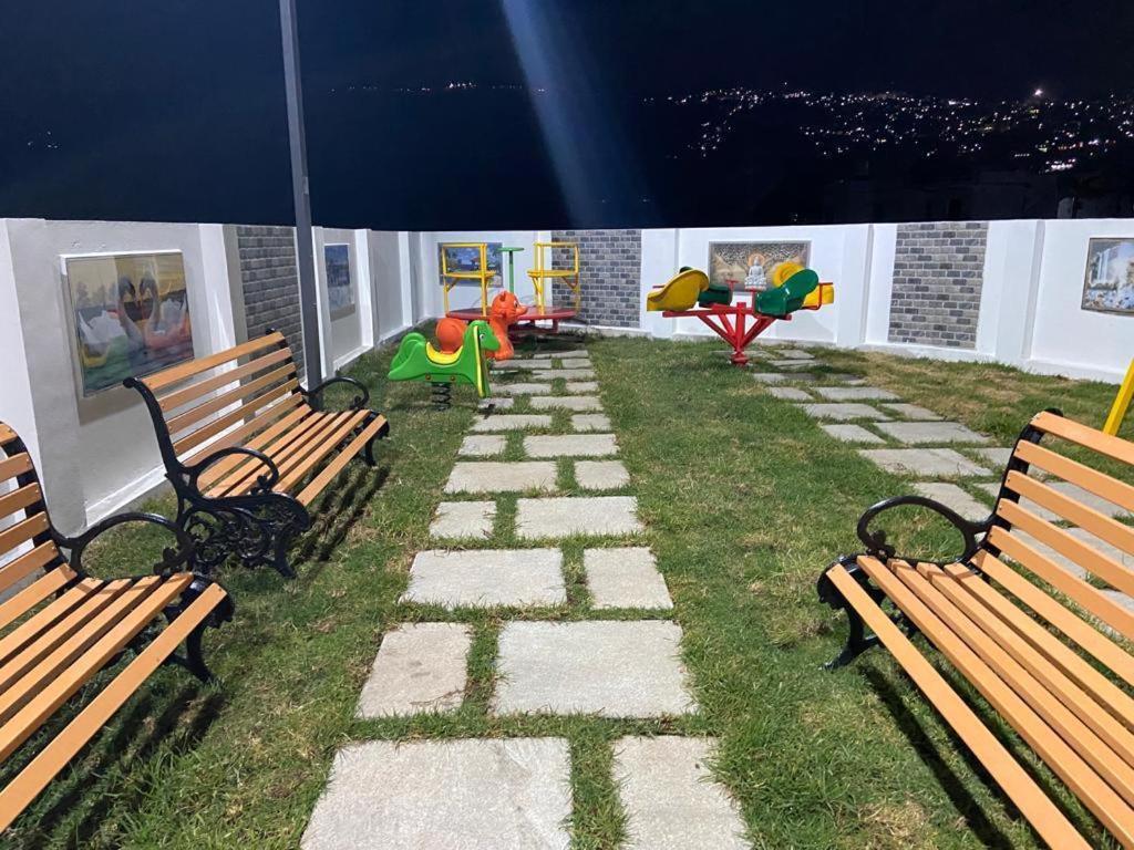 Rr Holidays - Home Stay Кодайканал Екстериор снимка